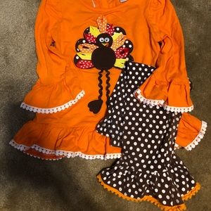Girl’s Thanksgiving Outfit
